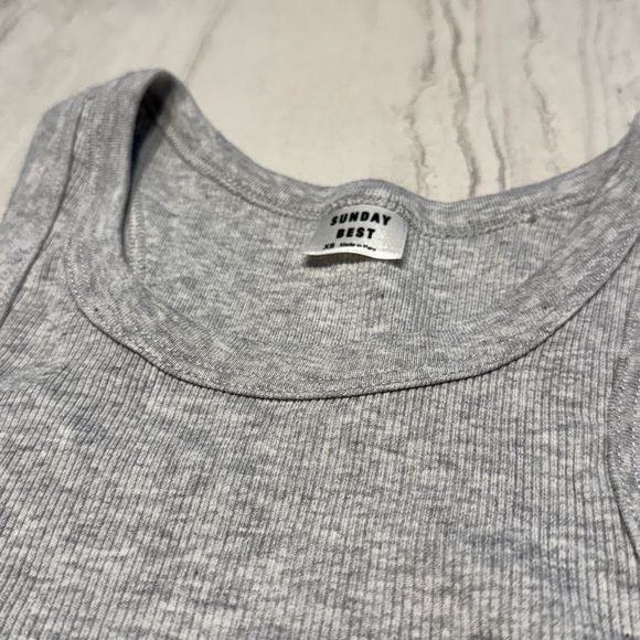 Sunday Best Aritzia Bundle of 2 Cropped Tank Tops - Picture 4 of 8